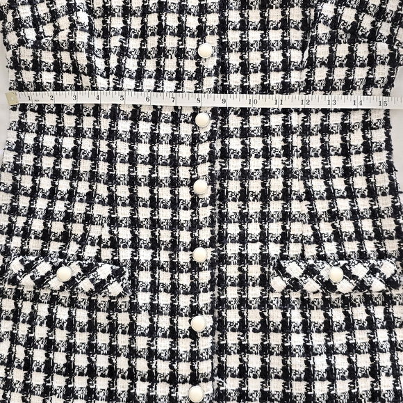 💖 Host Pick💖 Gabby Skye V-Neck Button-Front Tweed Mini Dress - Picture 8 of 11